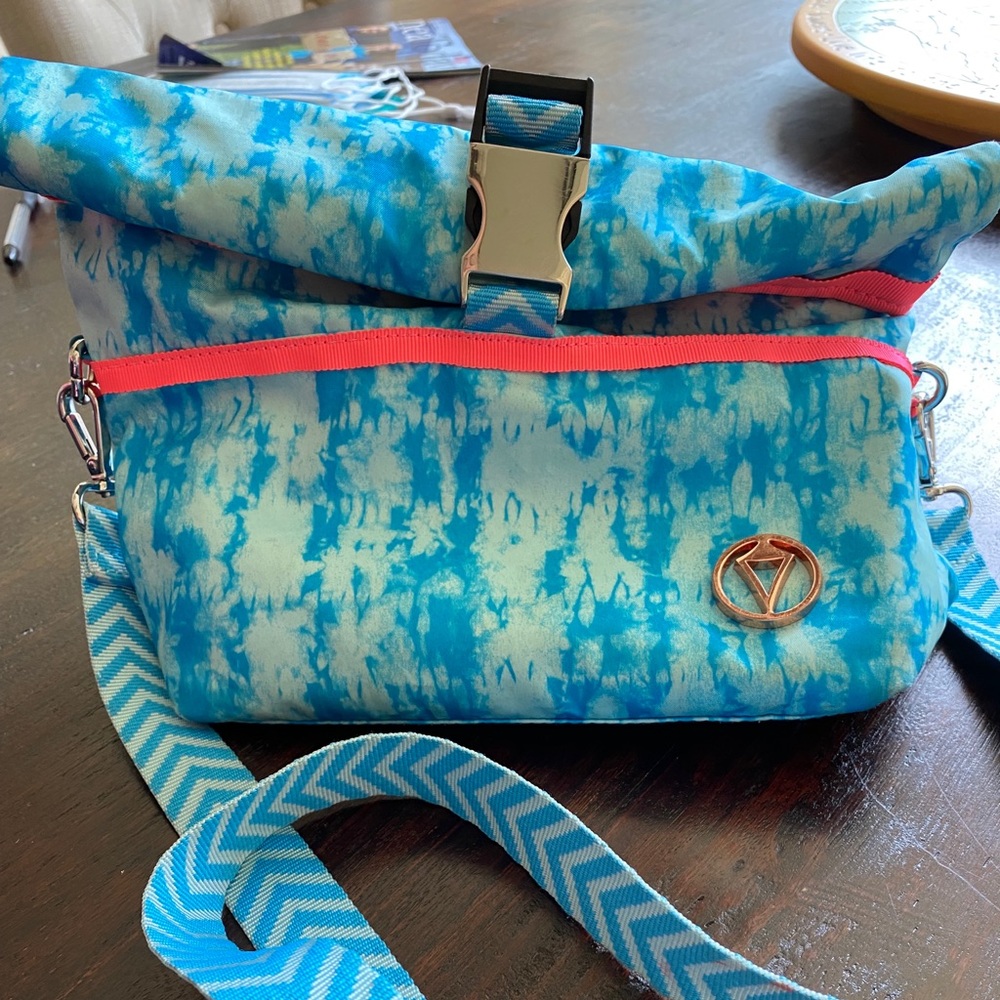 Ivivva Lunch Bag